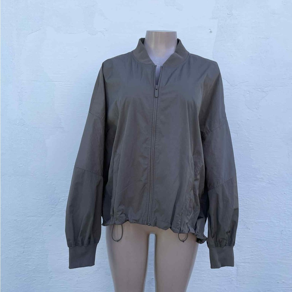 lululemon athletica Women's Gray Windbreaker